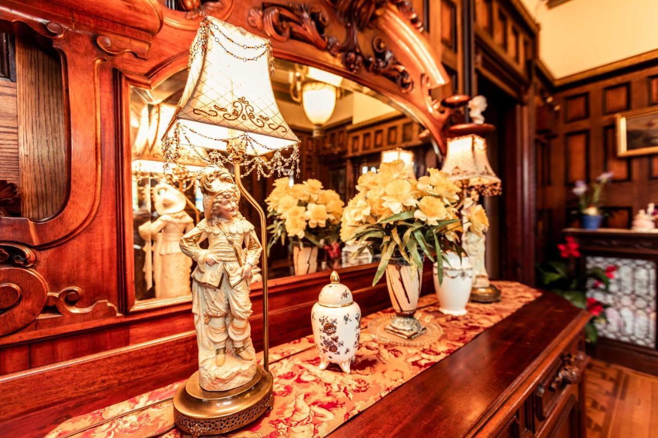 Amethyst Inn ビクトリア エクステリア 写真